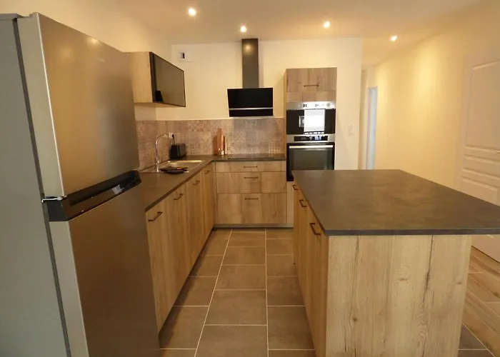 Le Jules Verne, En Plein Centre-ville Le Crotoy