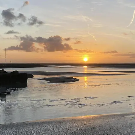 Le Jules Verne, En Plein Centre-ville
