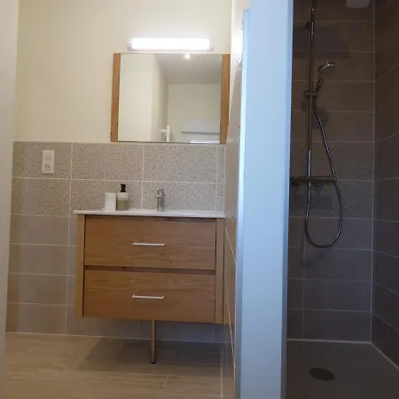 Le Jules Verne, En Plein Centre-ville Ле-Кротуа