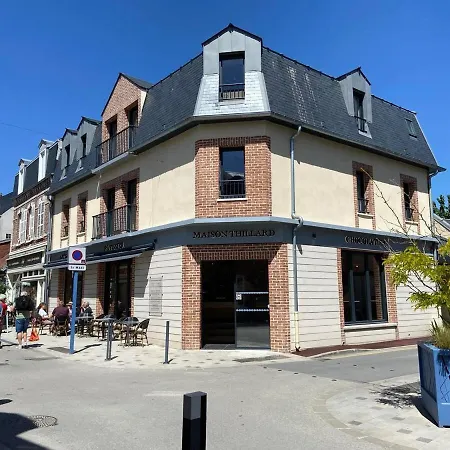 Le Jules Verne, En Plein Centre-ville