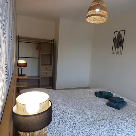 Апартаменты Le Jules Verne, En Plein Centre-ville *